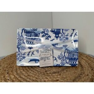 Set of 4: Blue and white Chinoiserie Willow pagoda melamine plates